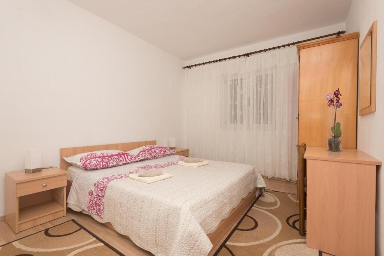 Apartment With A Parking Space - 23020 Makarska